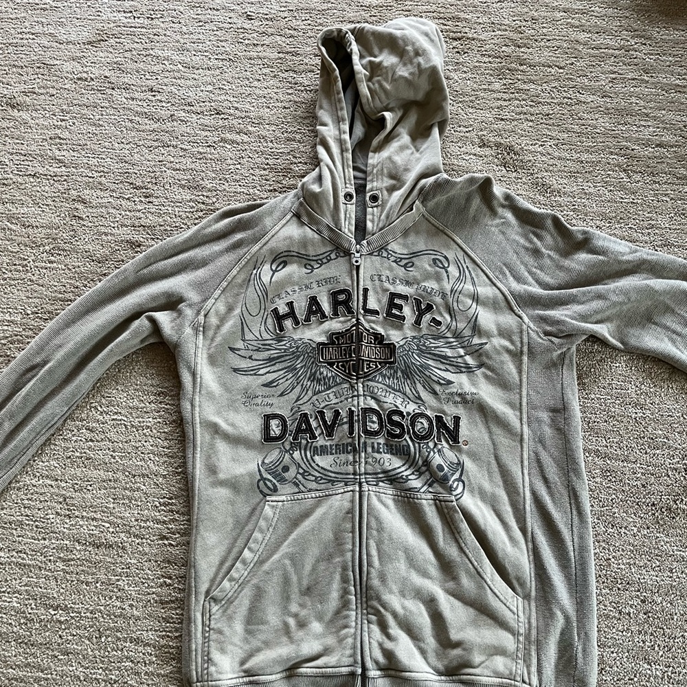 Authentic Harley Davidson hooded sweater / sweatshirt
Men’s size Medium